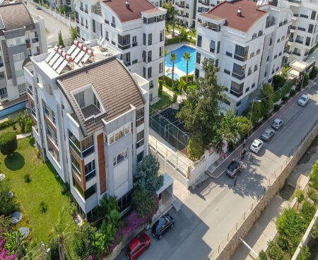 DUBLEX FLAT FOR SALE IN KONYAALTI