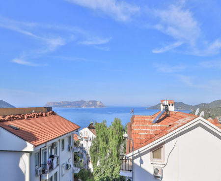 DUBLEX FLAT WITH SEA VIEW IN KAŞ