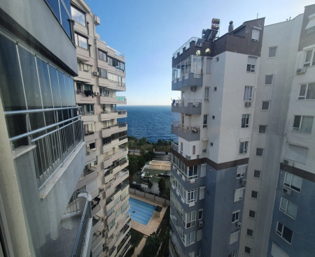 FOUR ROOM APARTMENT WITH SEA VIEW FOR SALE