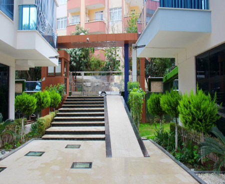 FLAT FOR SALE IN ALANYA NEAR TO THE SEA